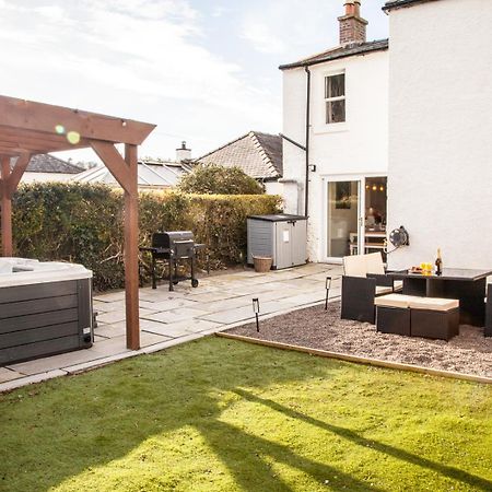 Villa Stunning Scottish Hot Tub Getaway Gatehouse of Fleet Exterior foto